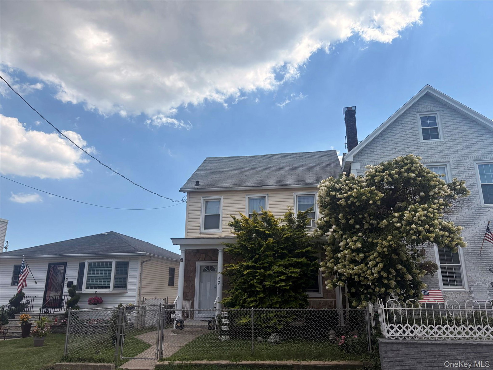 42 Saint Marys Ave