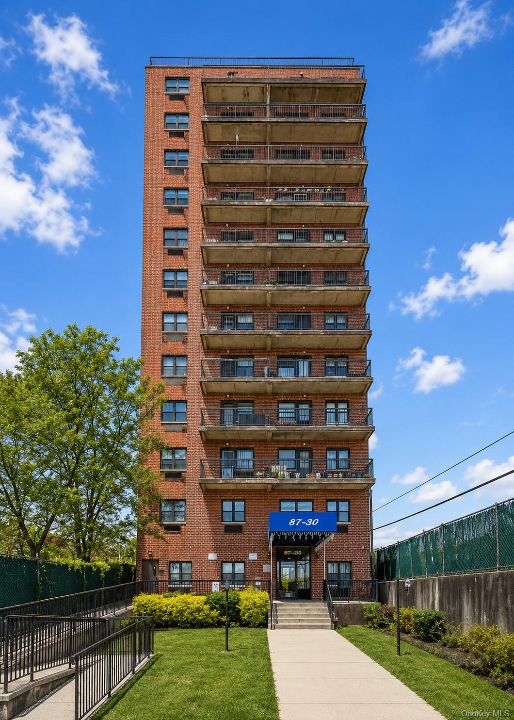 8730 62nd Ave Unit 4G