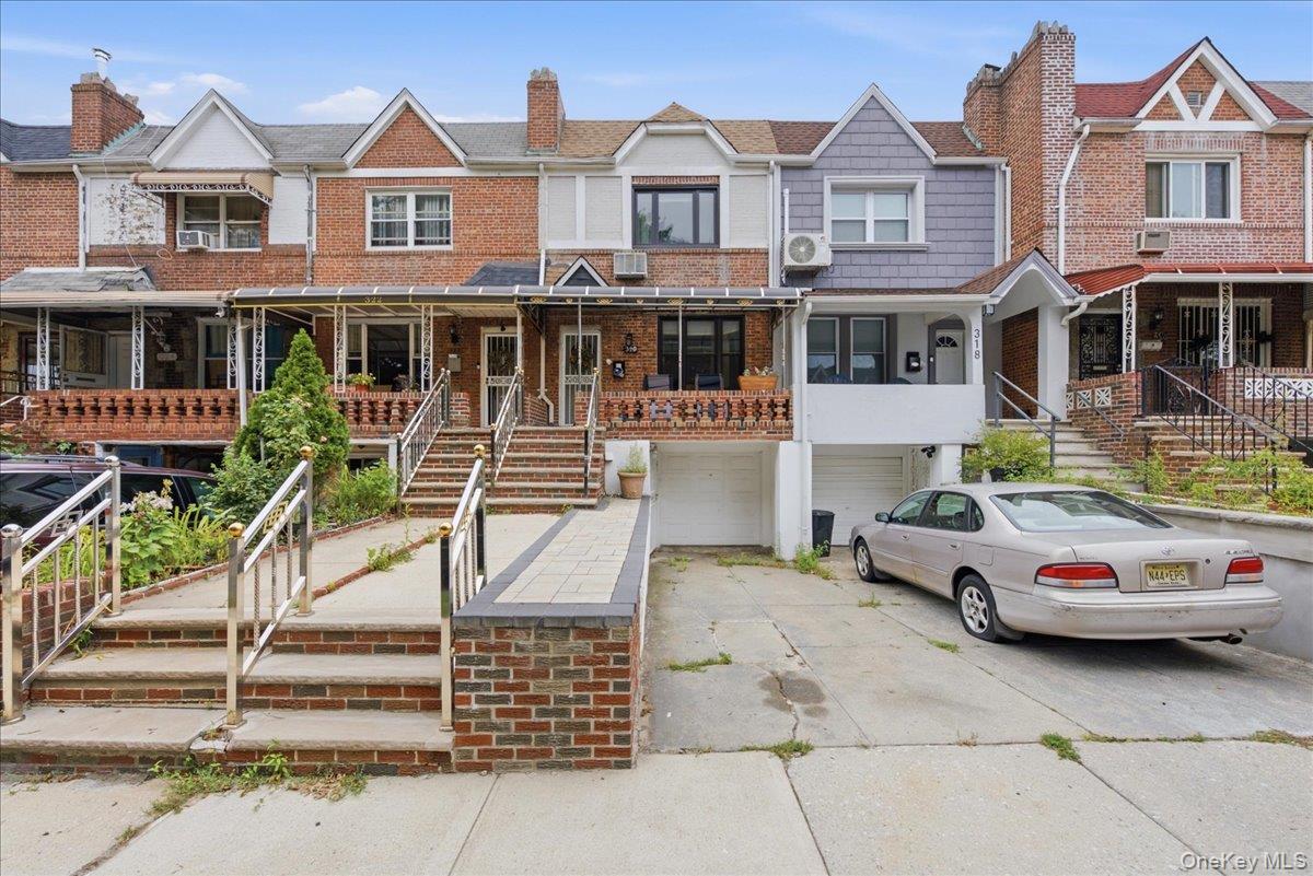 320 E 59th St