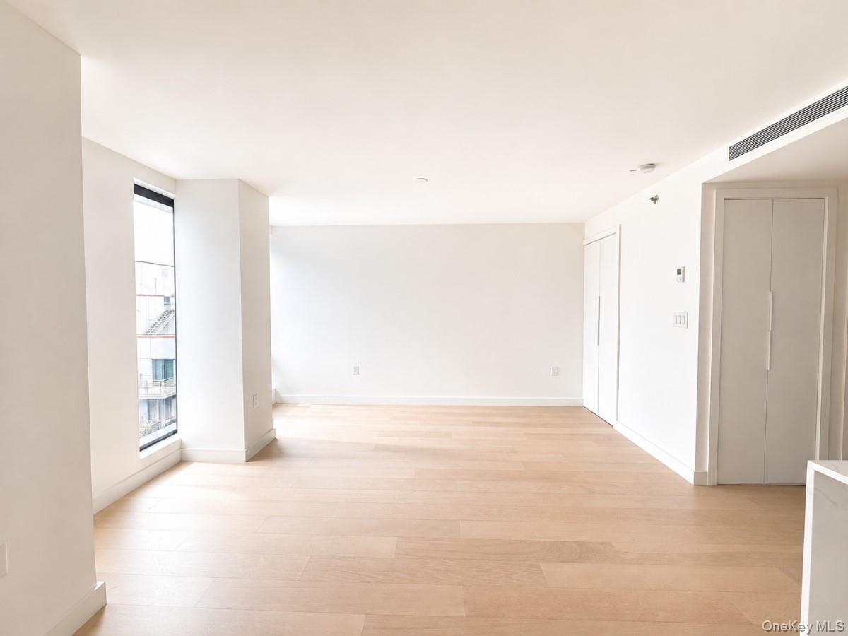14449 Northern Blvd Unit 722