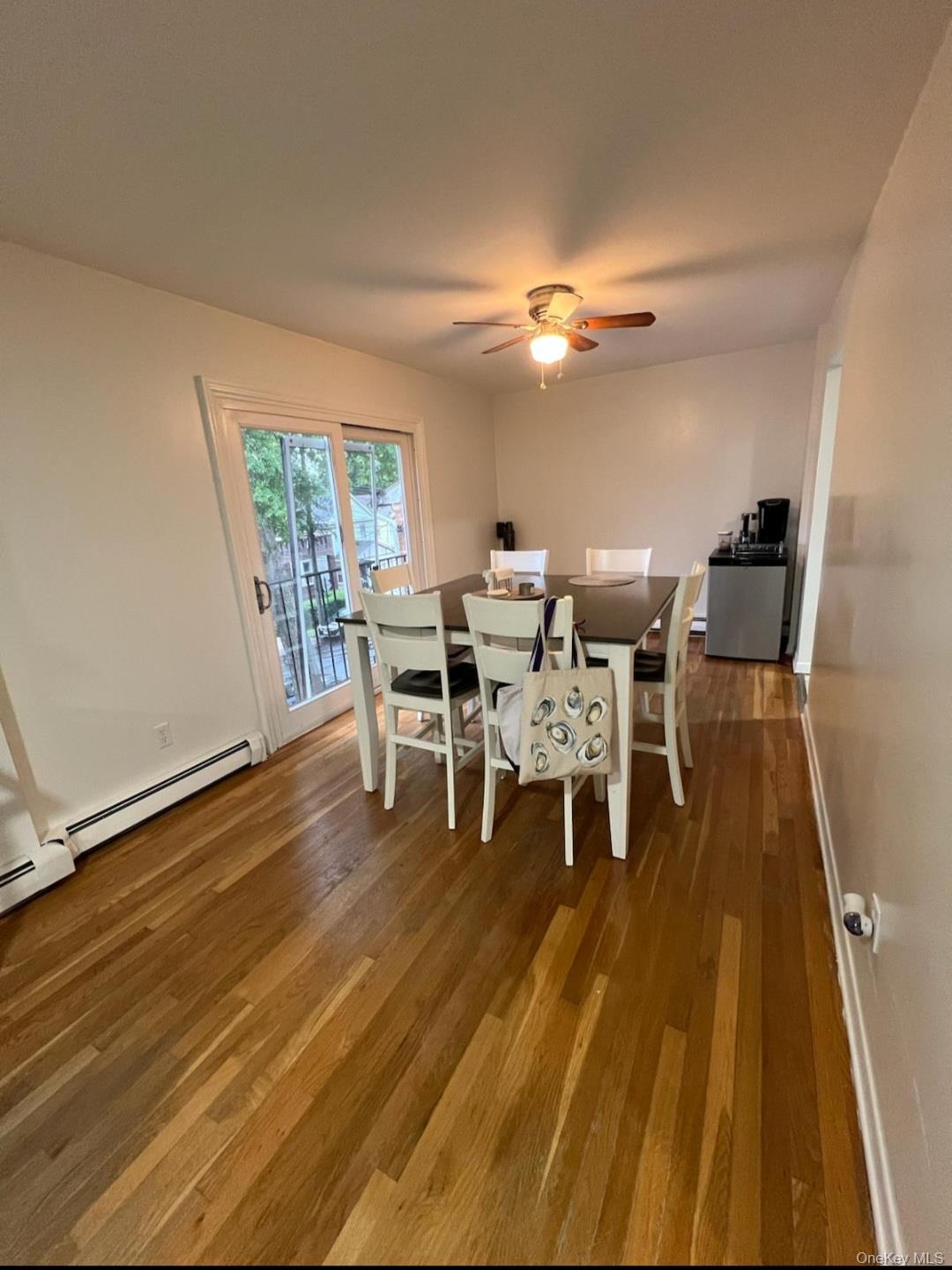 6037 Delafield Ave Unit 2