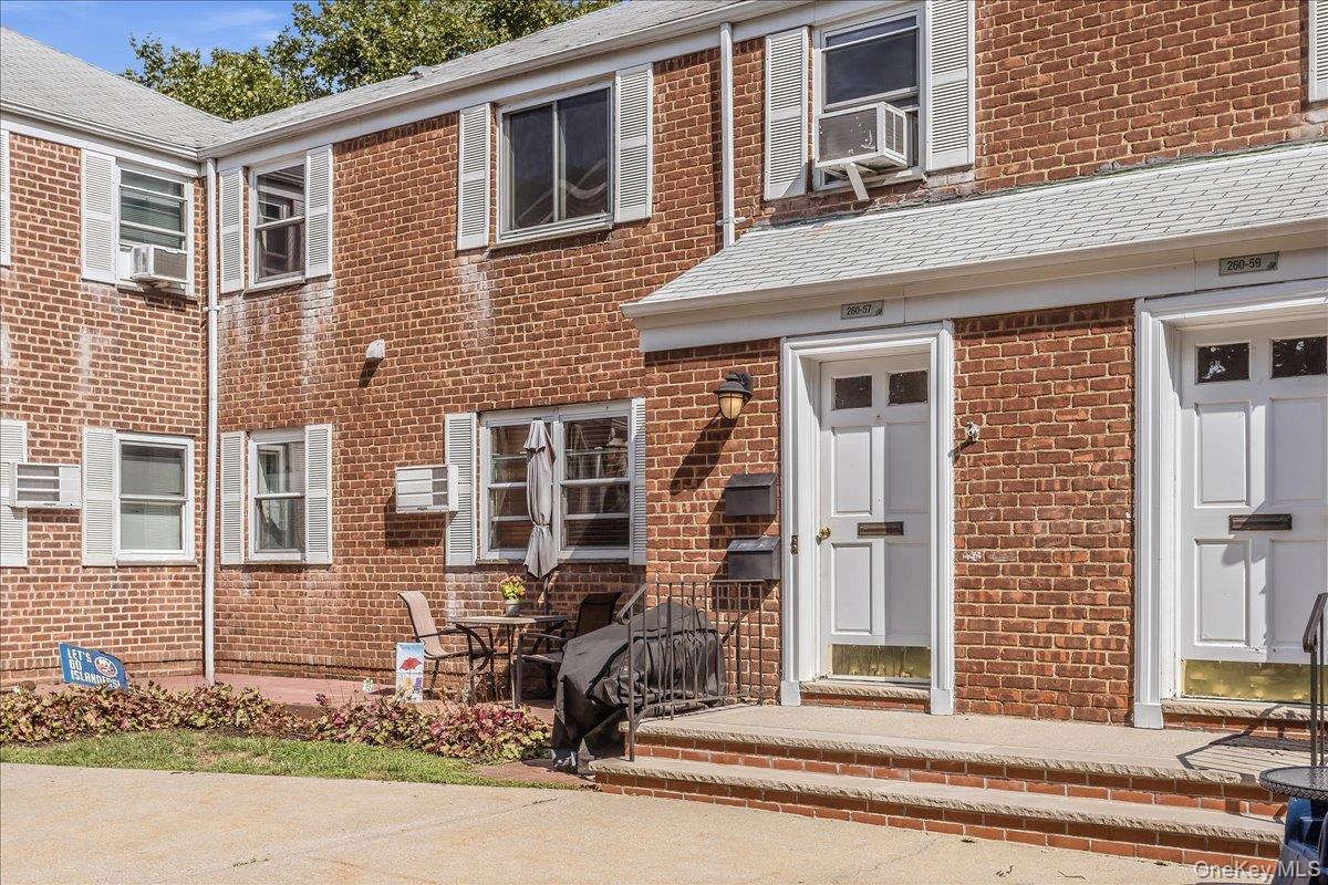 26057 75th Ave Unit 2
