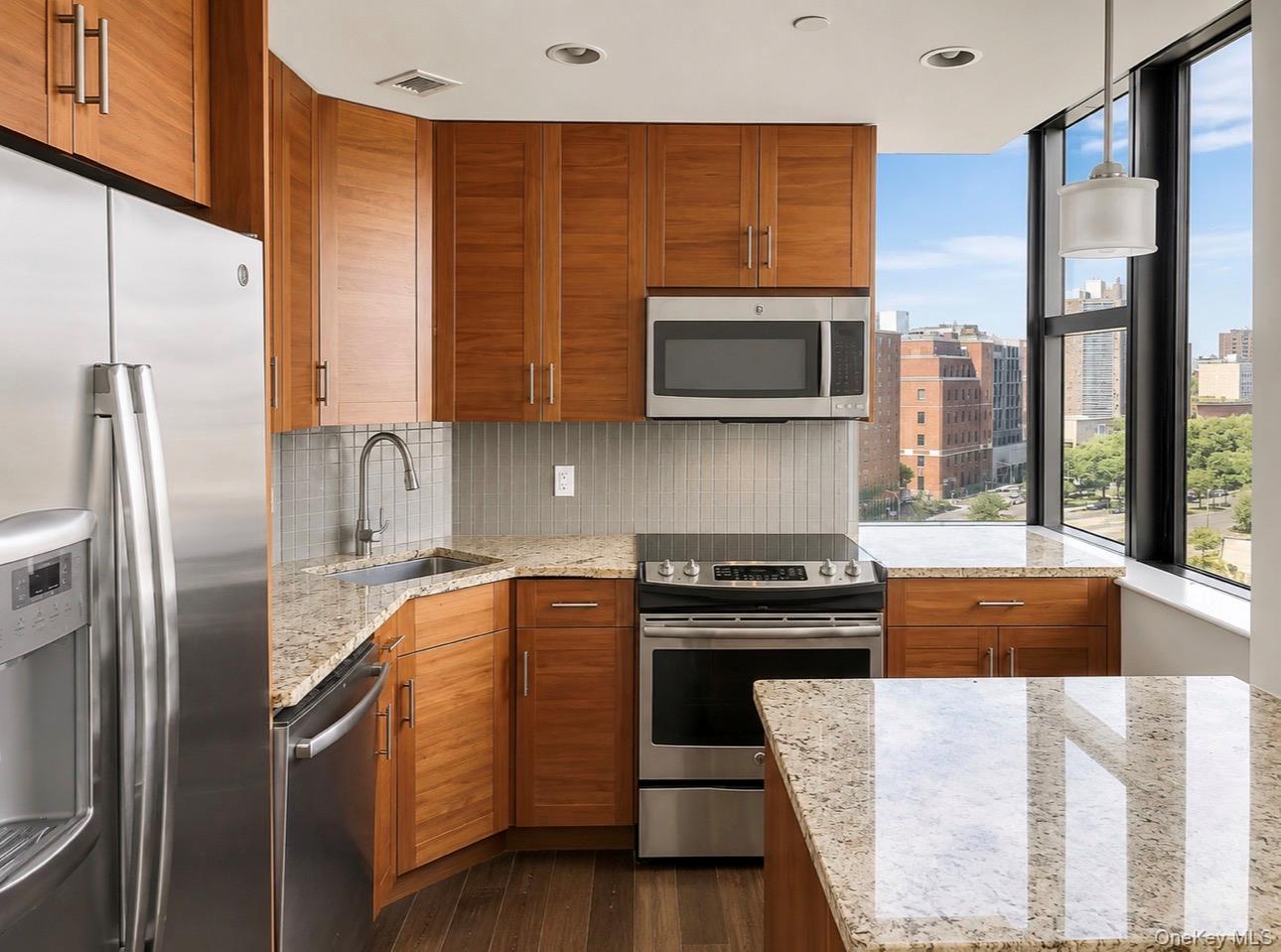 10820 71st Ave Unit 7C