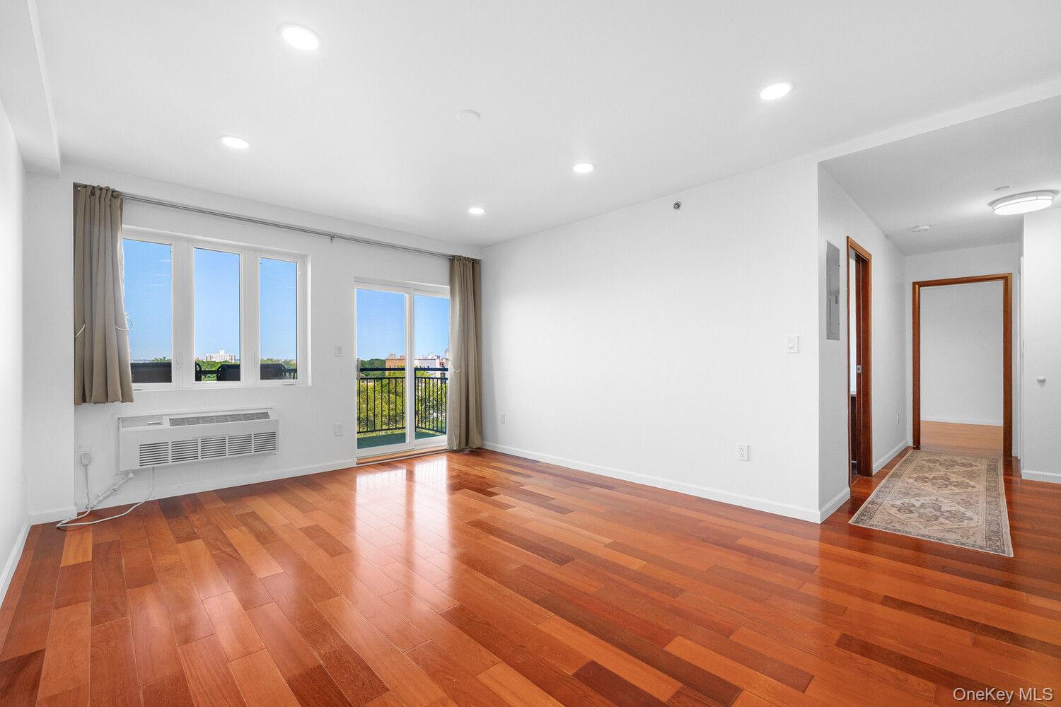 1916 Ocean Ave Unit Ph12