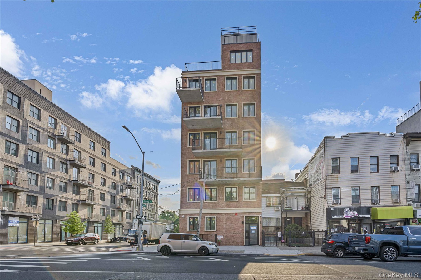 178 Throop Ave