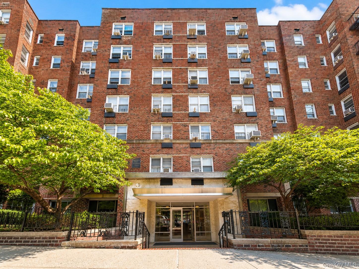 6565 Wetherole St Unit 5R