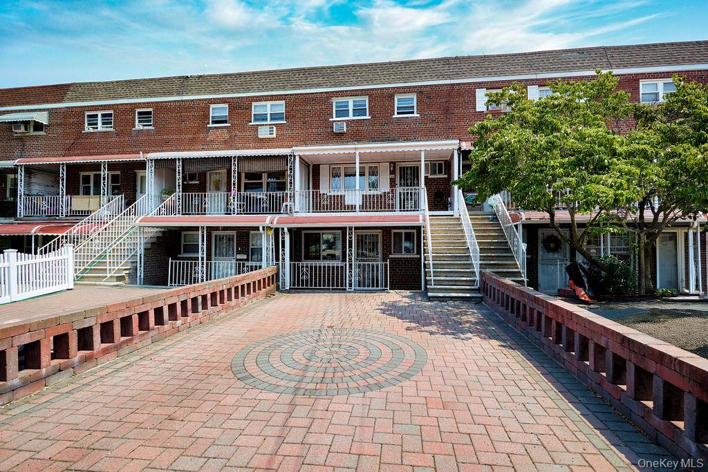 268 Throggs Neck Blvd