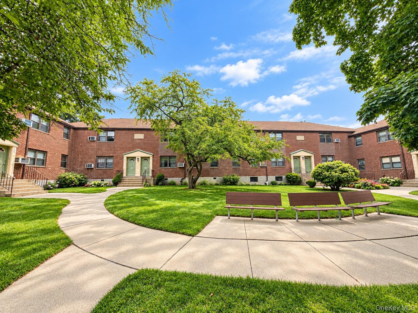 5748 246th Cres Unit C8