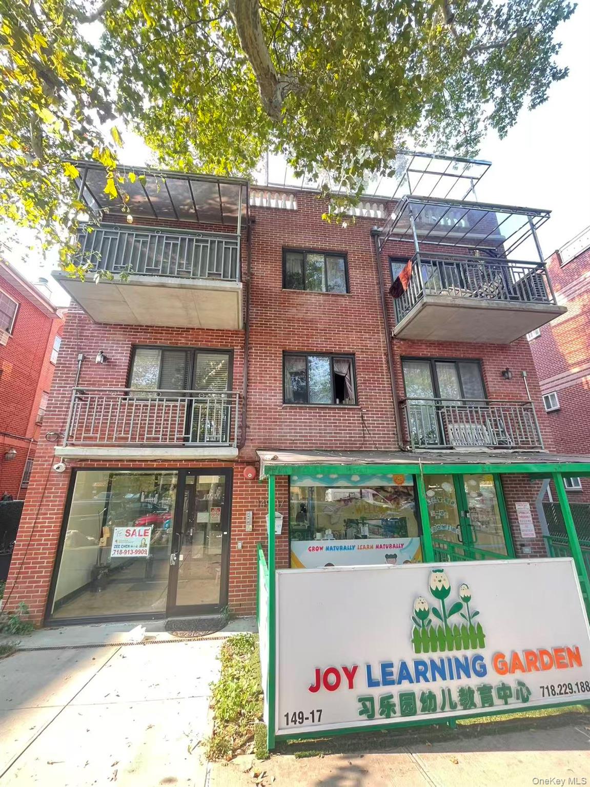 14917 Sanford Ave Unit 4A