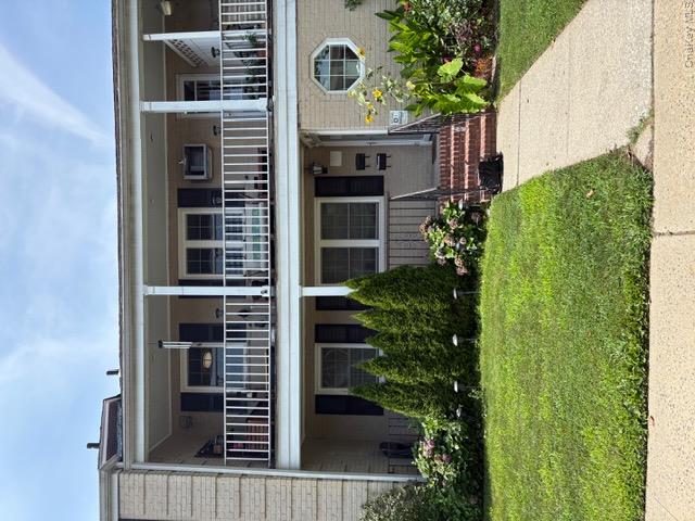 6550 224th St Unit B