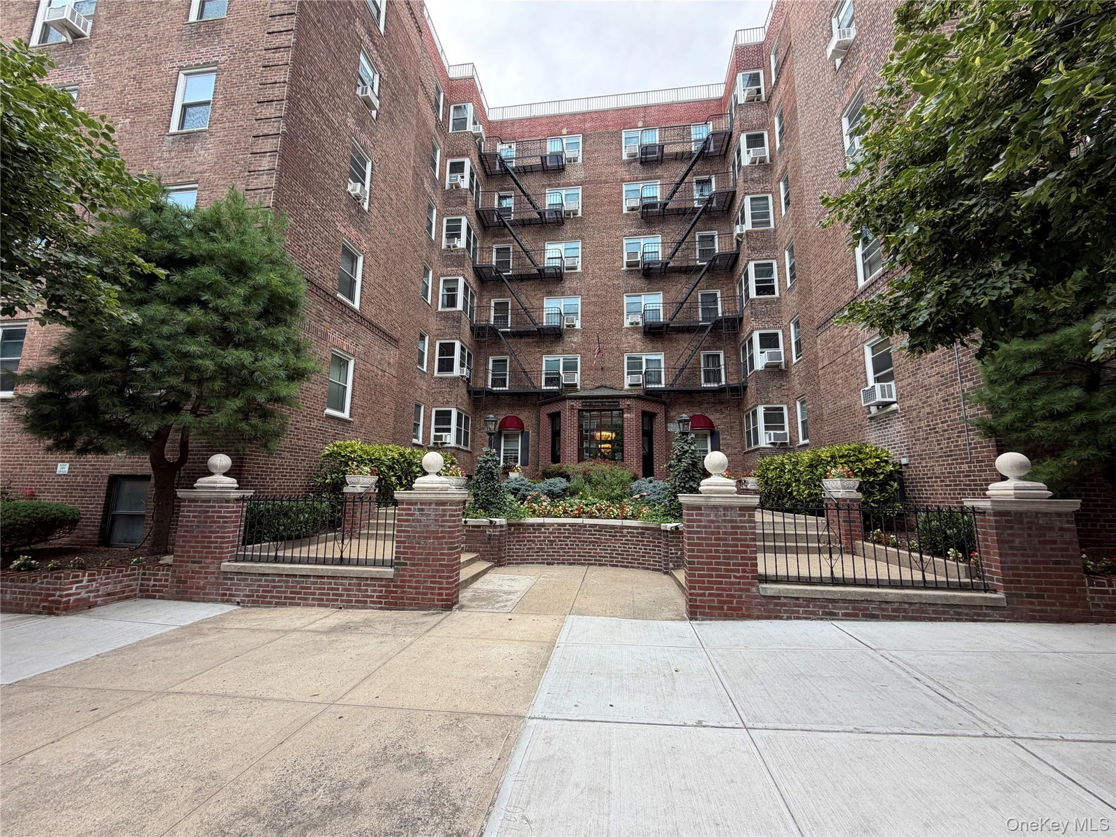 9945 67th Rd Unit 108