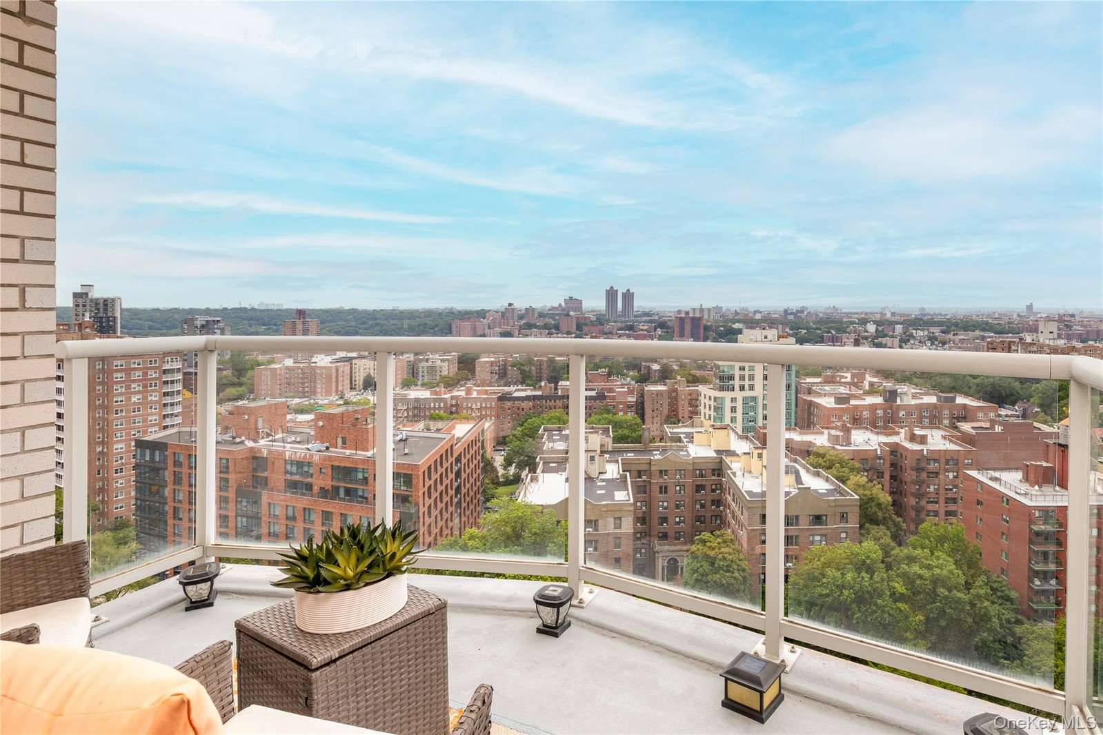 3333 Henry Hudson Pkwy Unit 20D