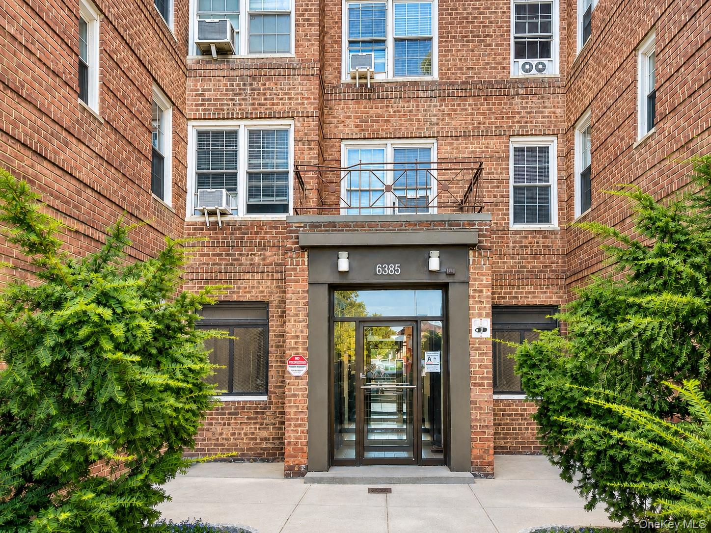 6385 Woodhaven Blvd Unit 6c2