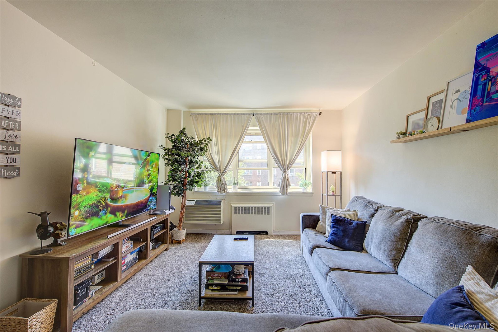 14460 Gravett Rd Unit 4J