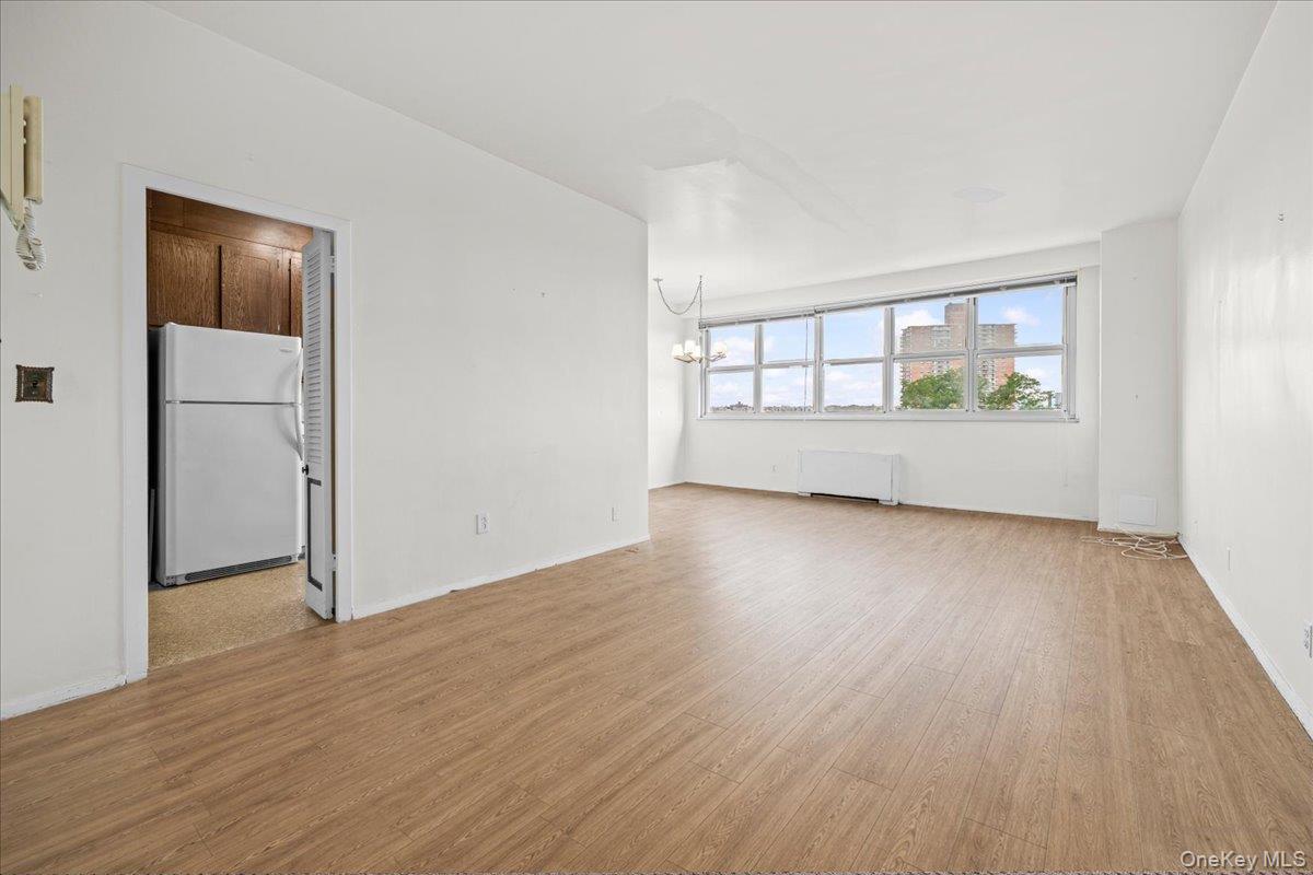 555 Kappock St Unit 3T