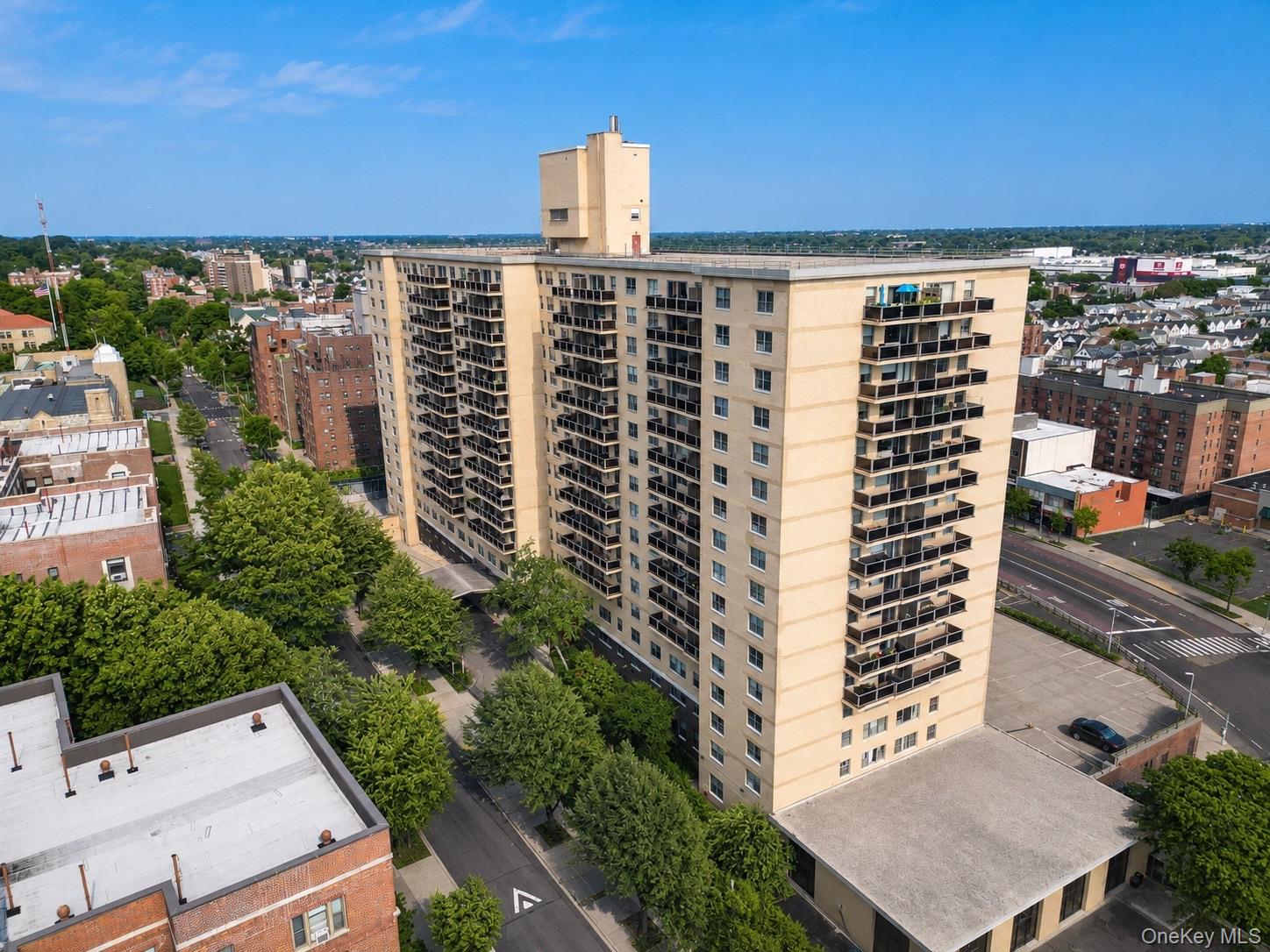 175-20 Wexford Terrace Unit 10D