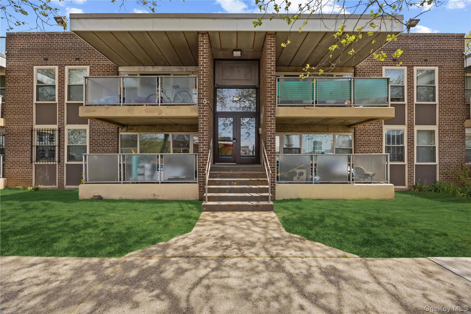 1050 Vermont St Unit 4B