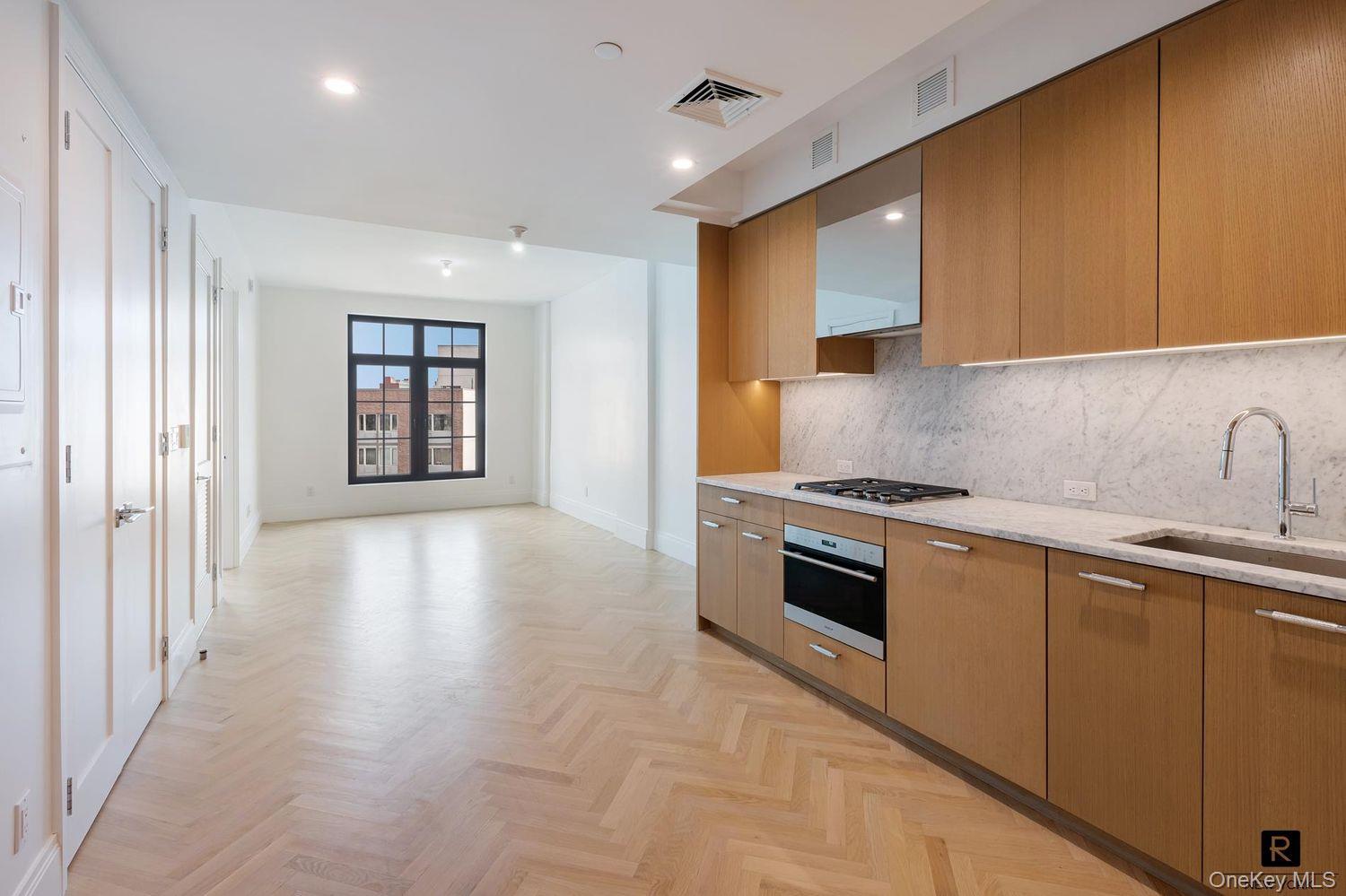 300 West 122nd Street Unit 8-C