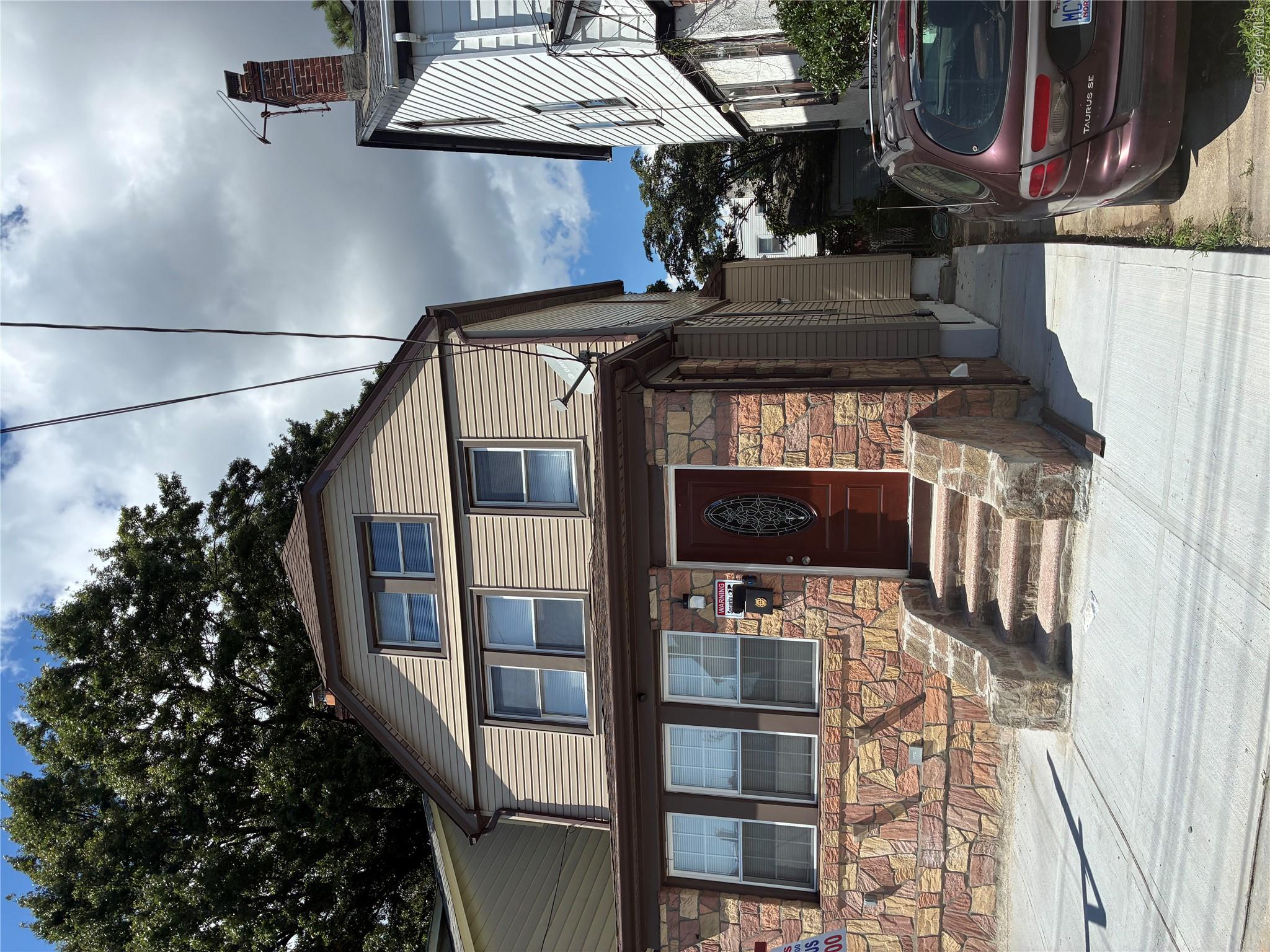 20515 111th Ave