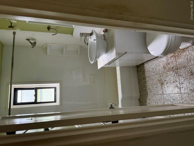 3240 92nd St Unit B409
