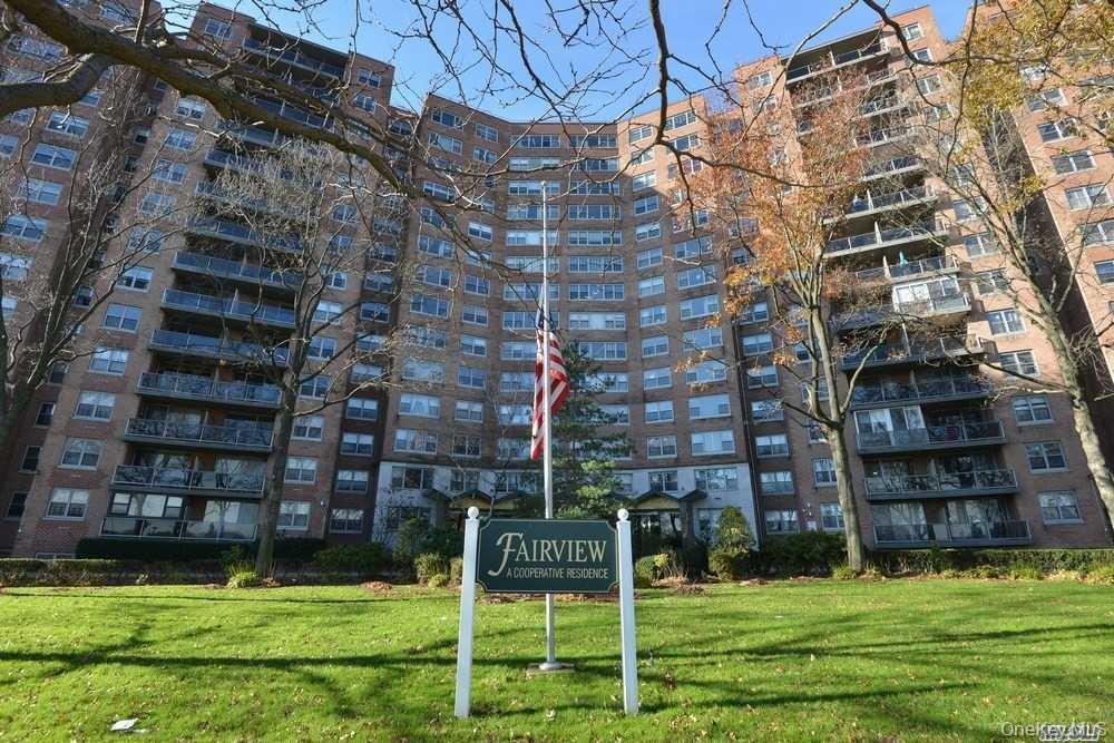 6120 Grand Central Pkwy Unit A