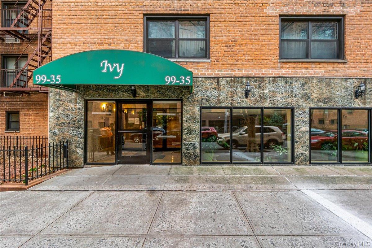 9935 59th Ave Unit 4K