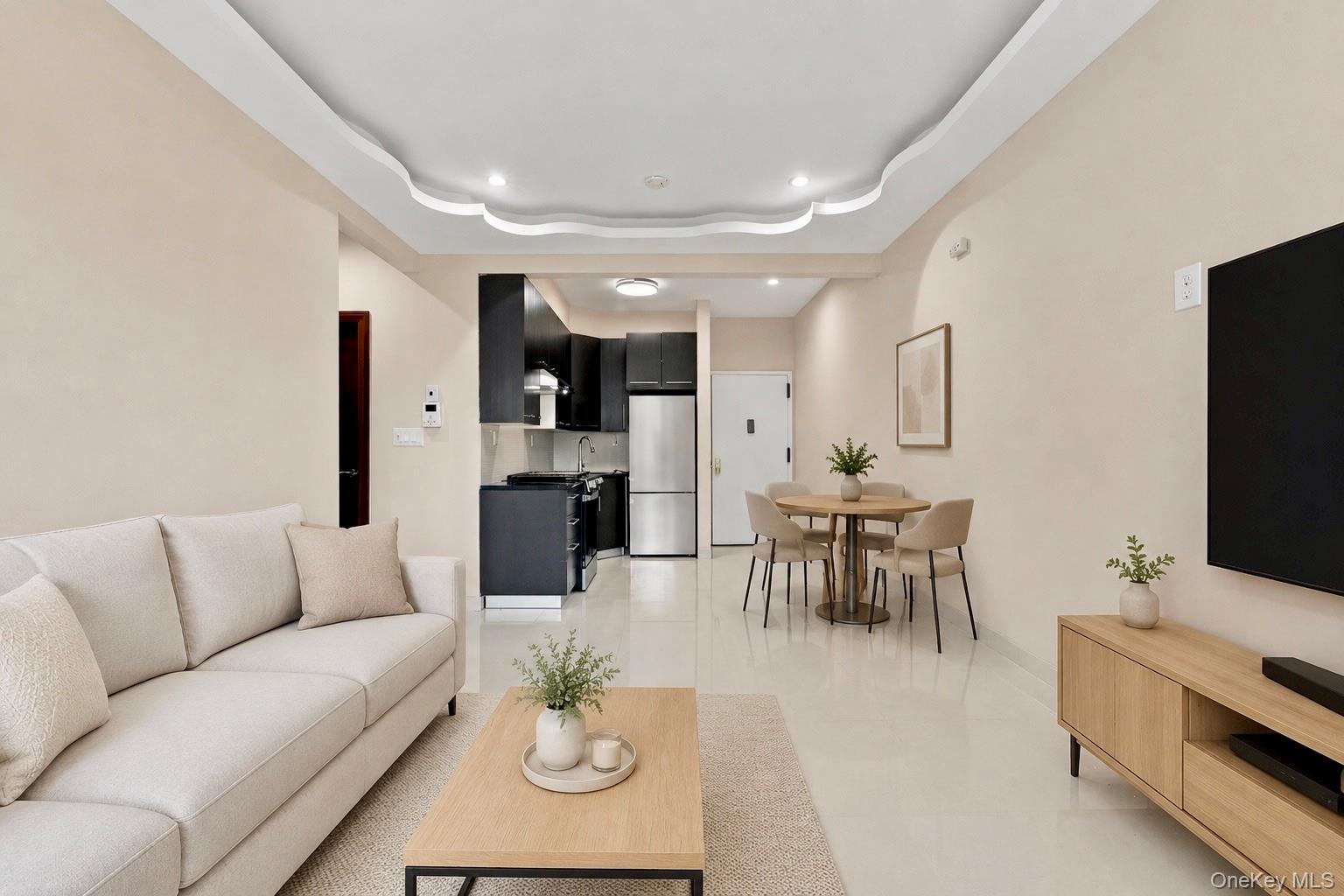 360 43rd St Unit 2A