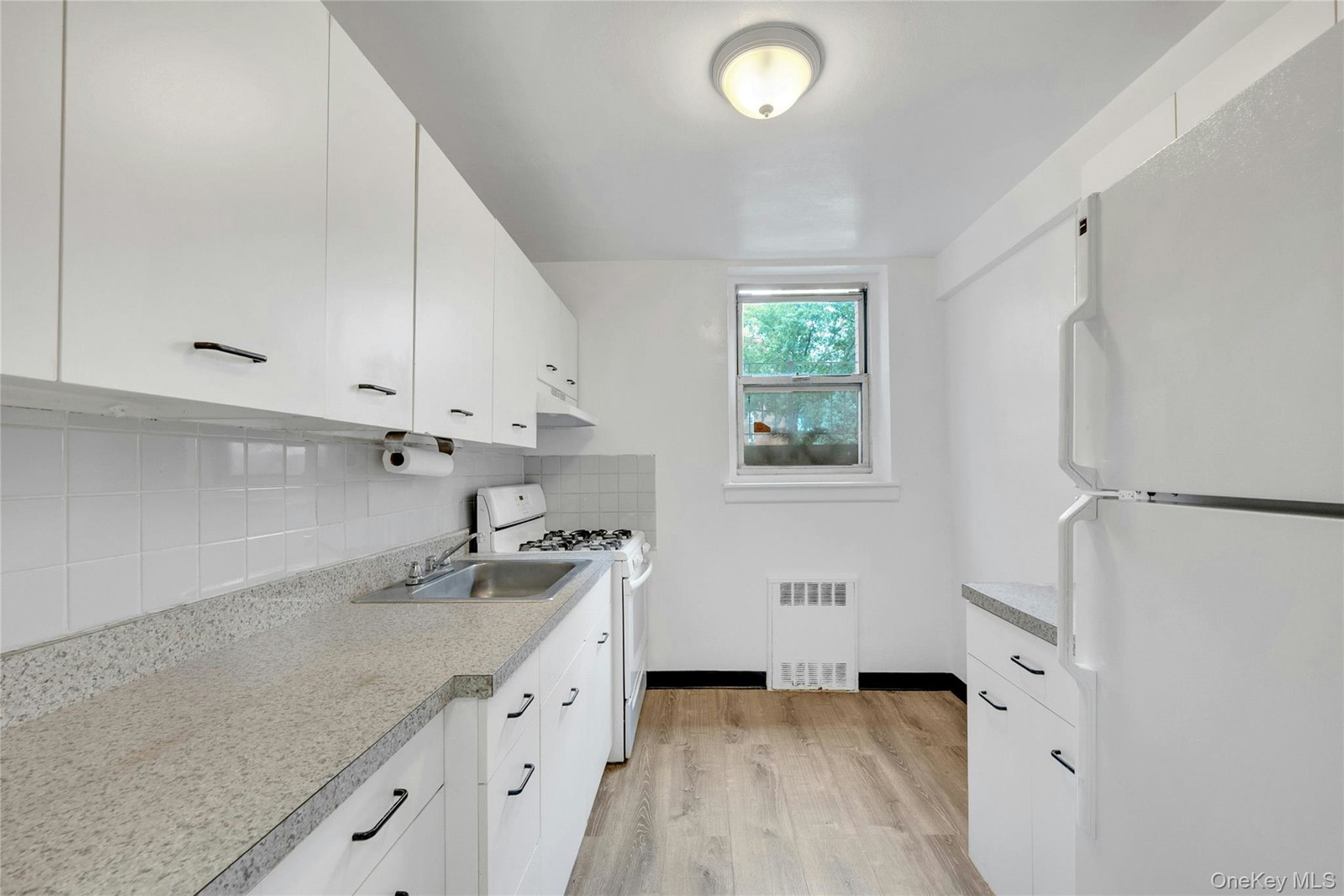 5610 Netherland Ave Unit 1G