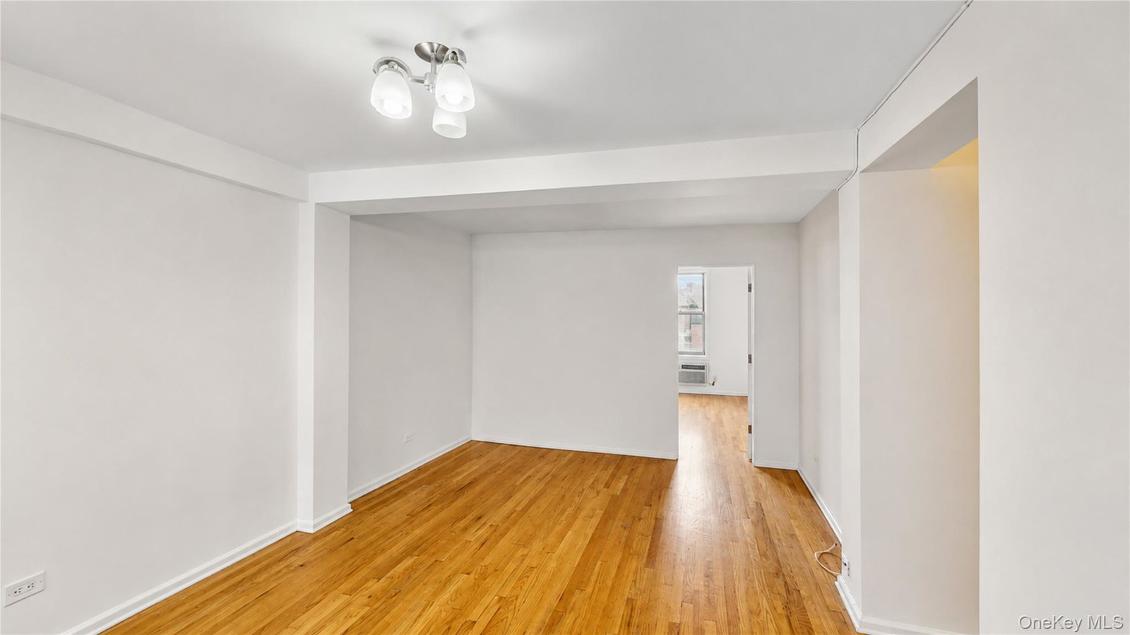6011 Broadway Unit 3L