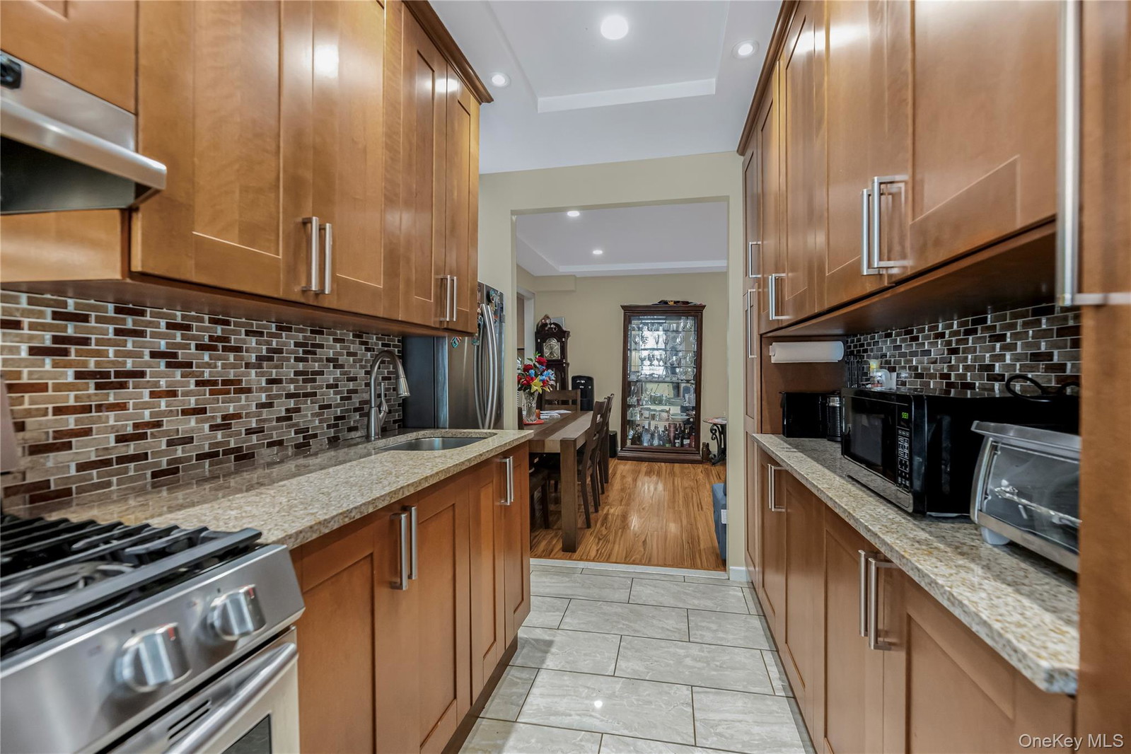 758 Brady Ave Unit 112