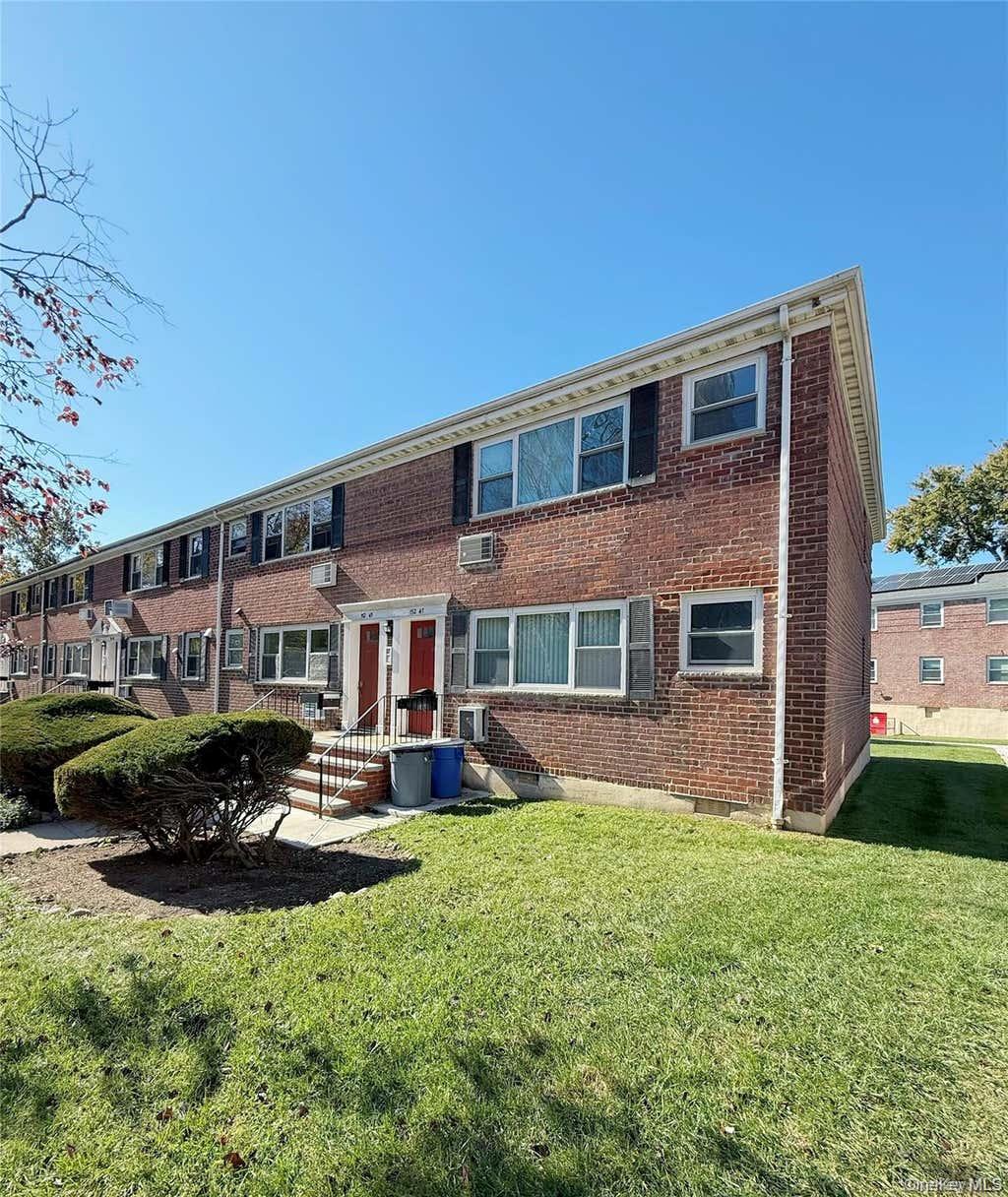 15247 Jewel Ave Unit B