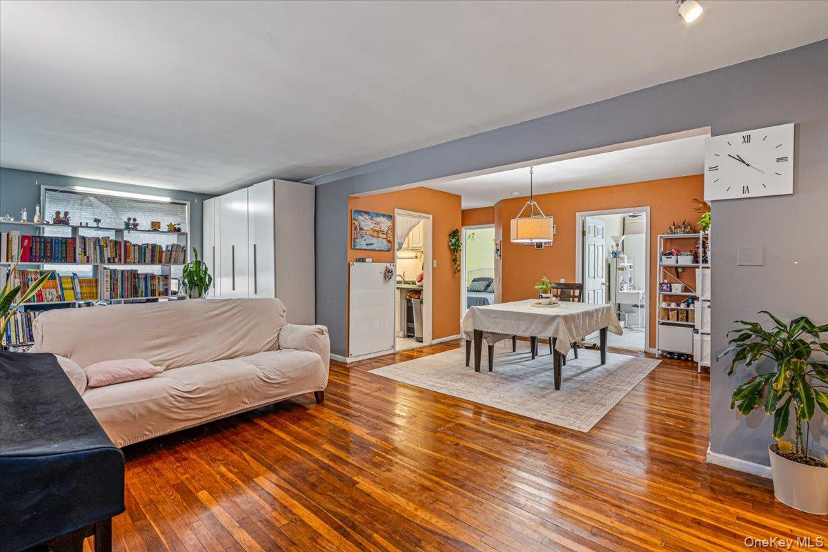 224-24 Union Street Unit 4R