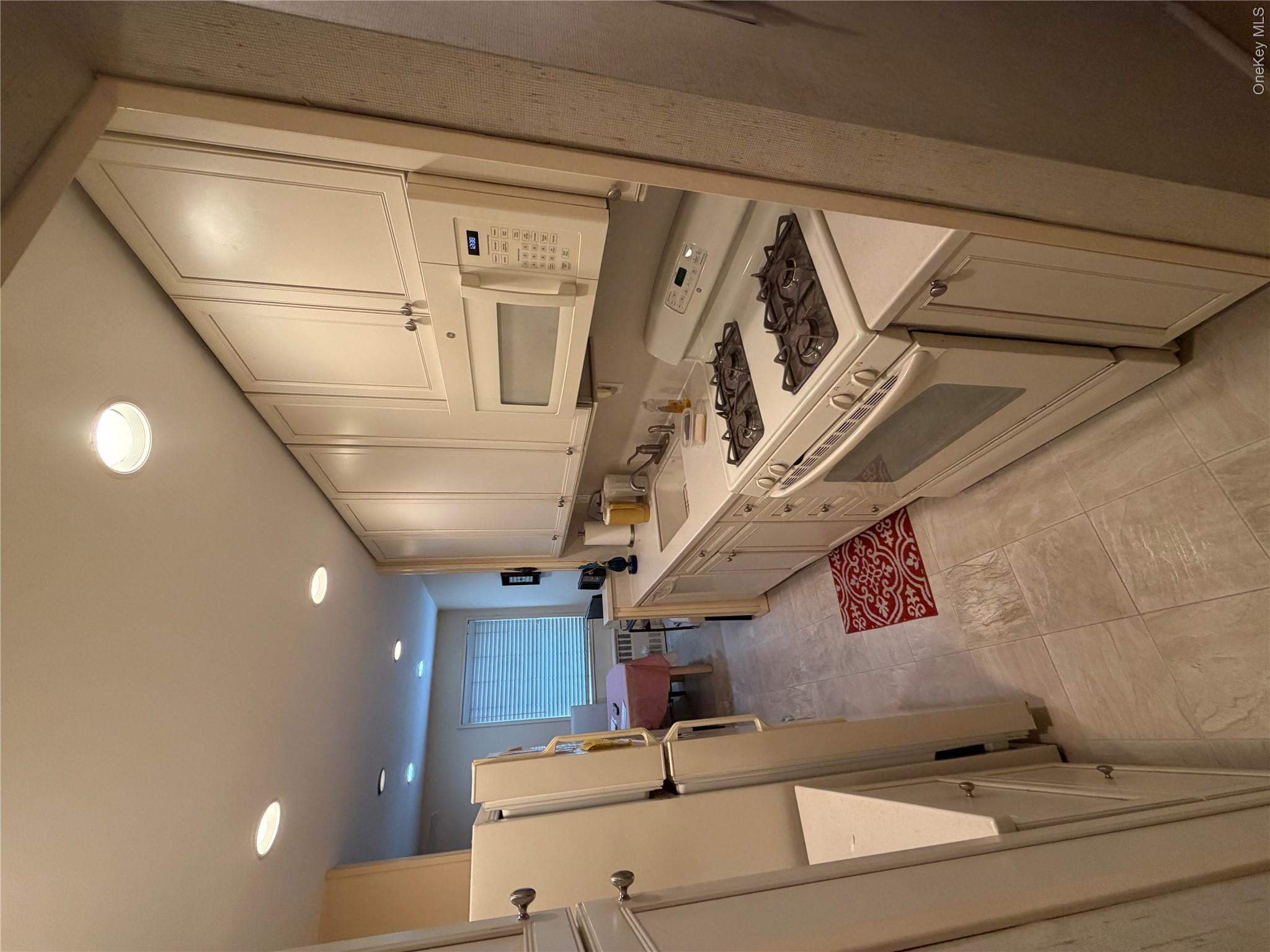 8439 153rd Ave Unit 4L