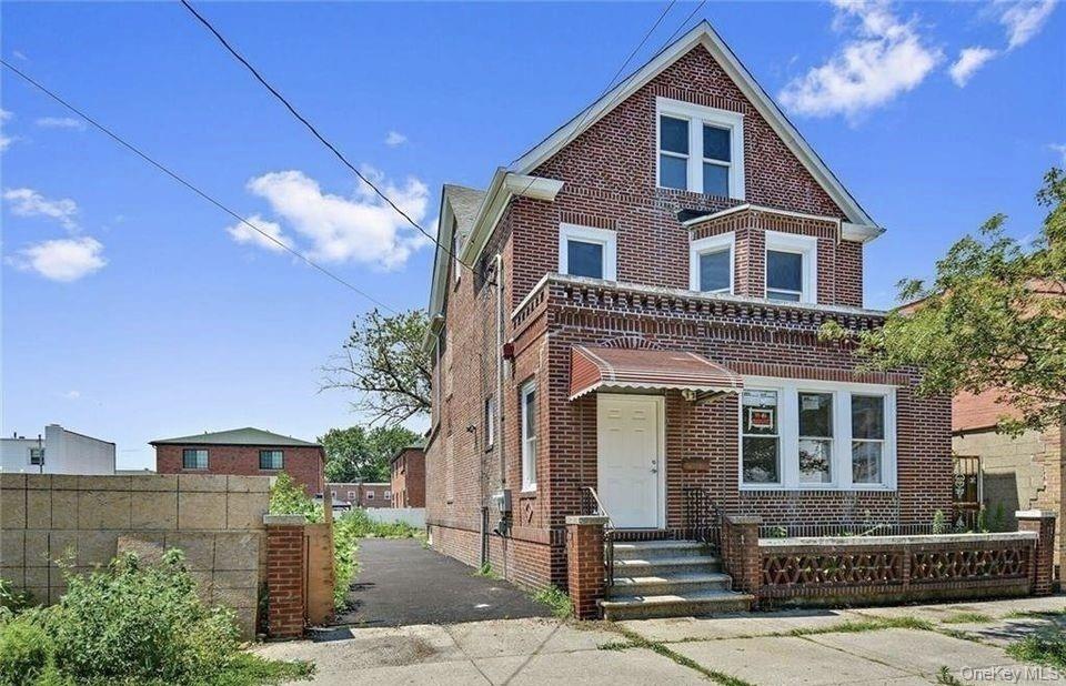 1337 Ellison Ave Unit 2