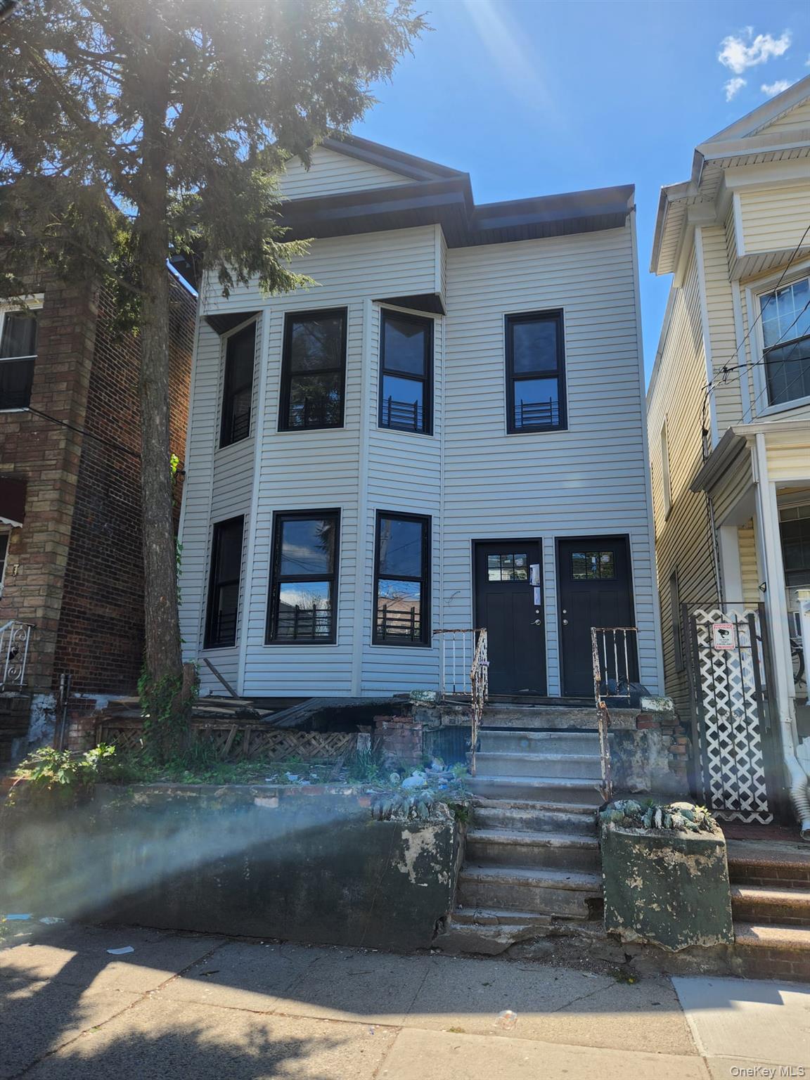 746 E 217th St Unit 2