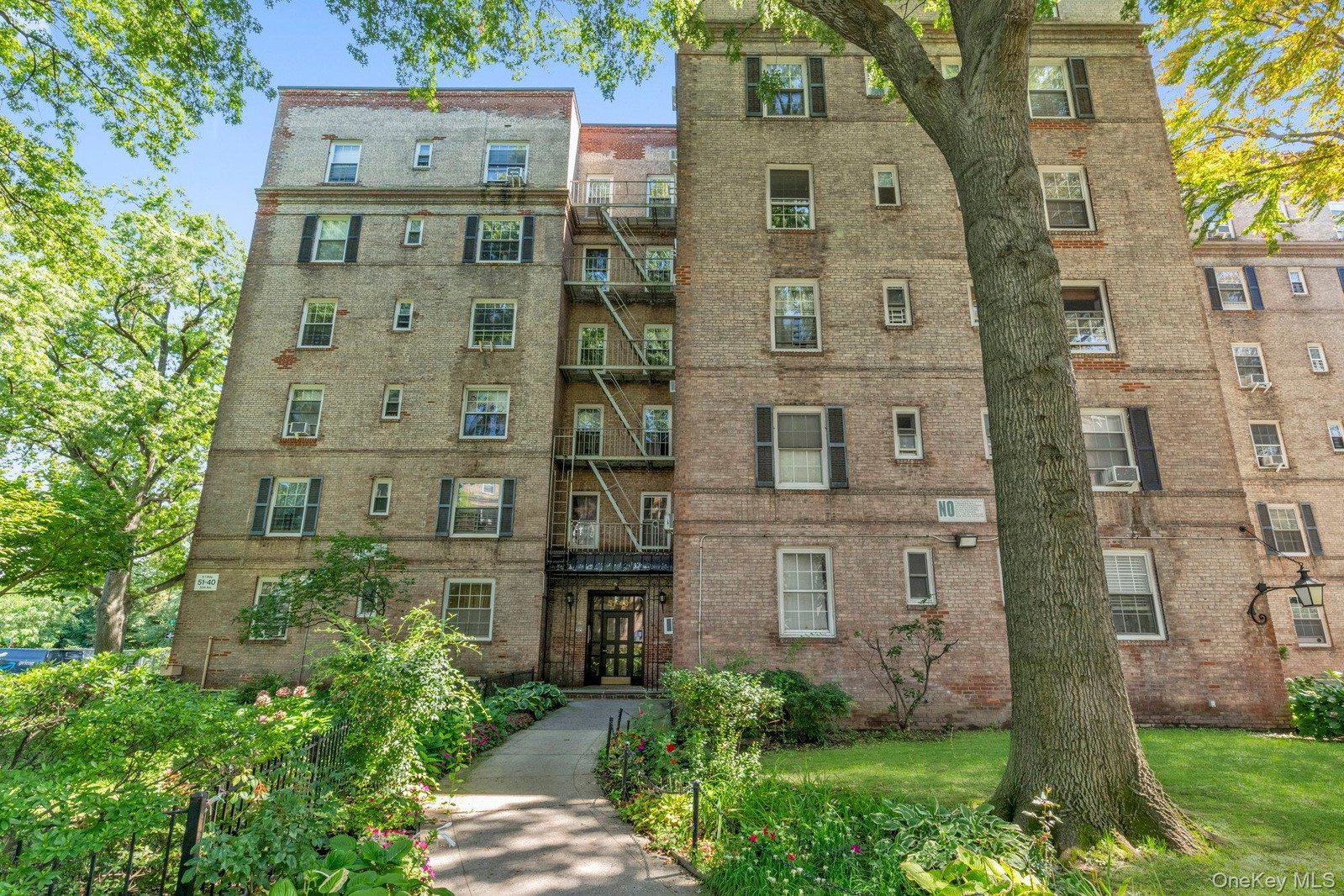 5140 30th Ave Unit 4A