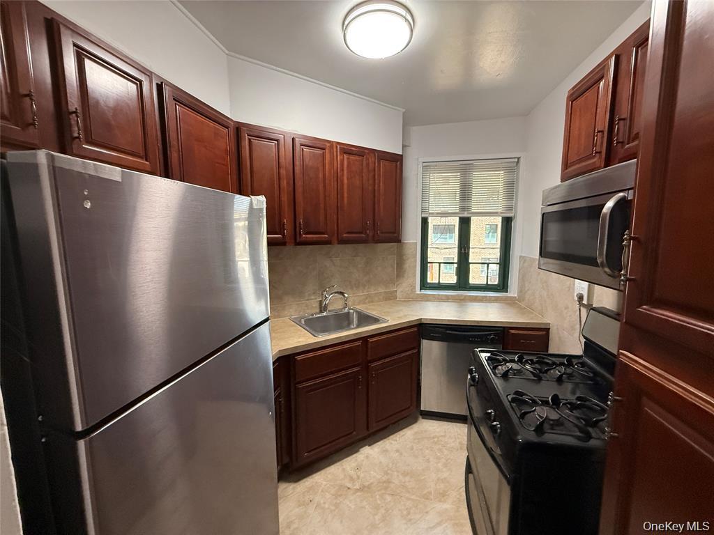 1725 Purdy St Unit 1C