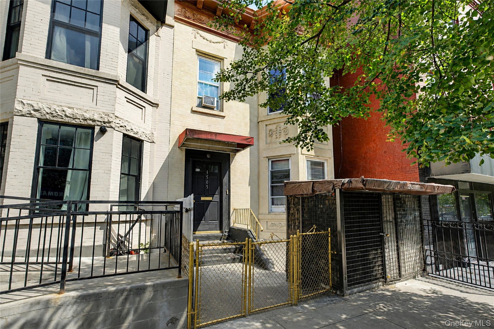 1505 Nostrand Ave