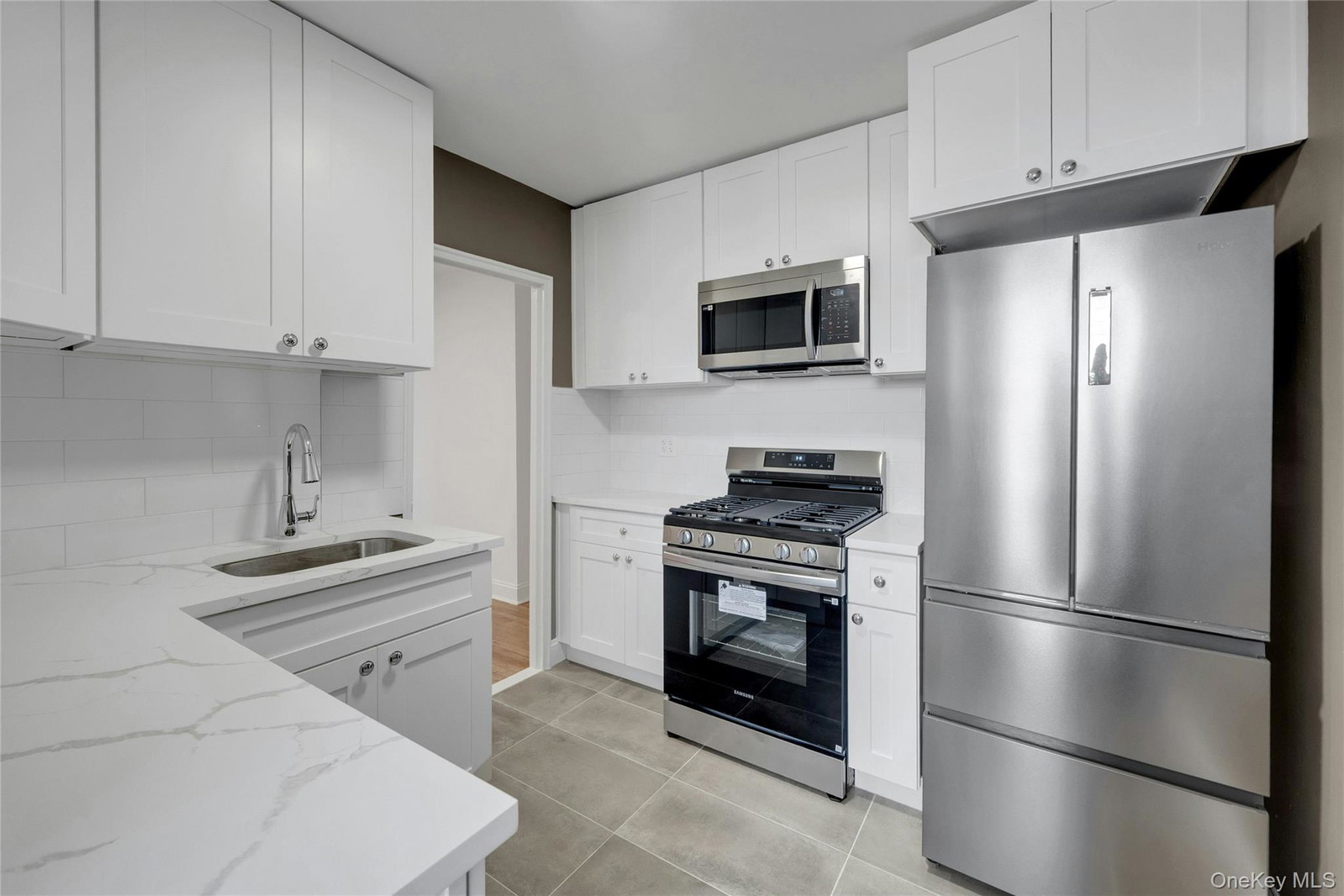 5650 Netherland Ave Unit 3C