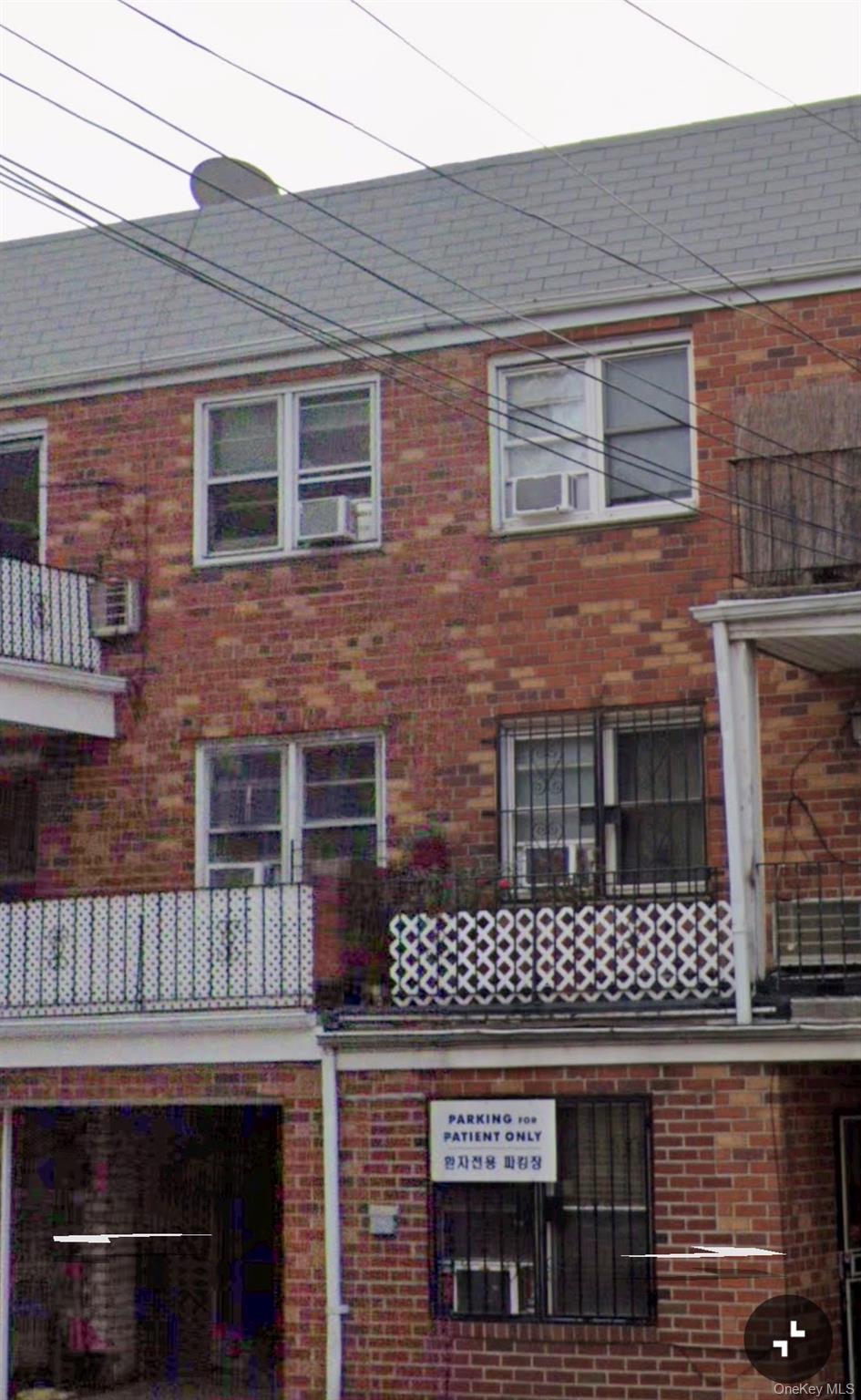 3728 Parsons Blvd