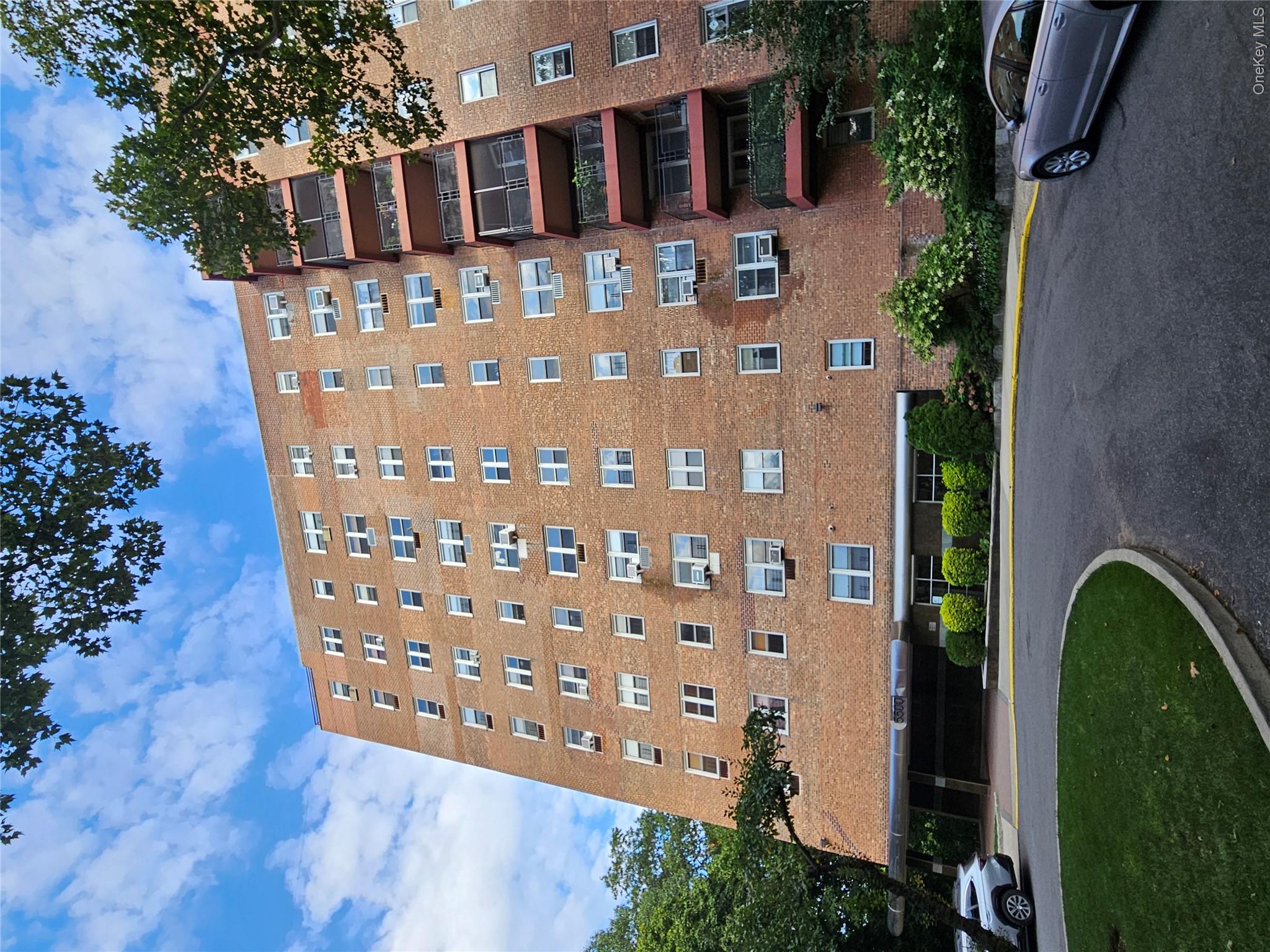 5500 Fieldston Drive Unit 4ii