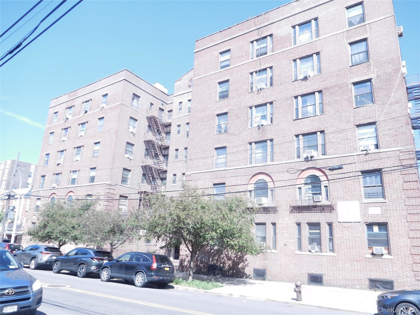 3338 Parsons Blvd Unit 1H