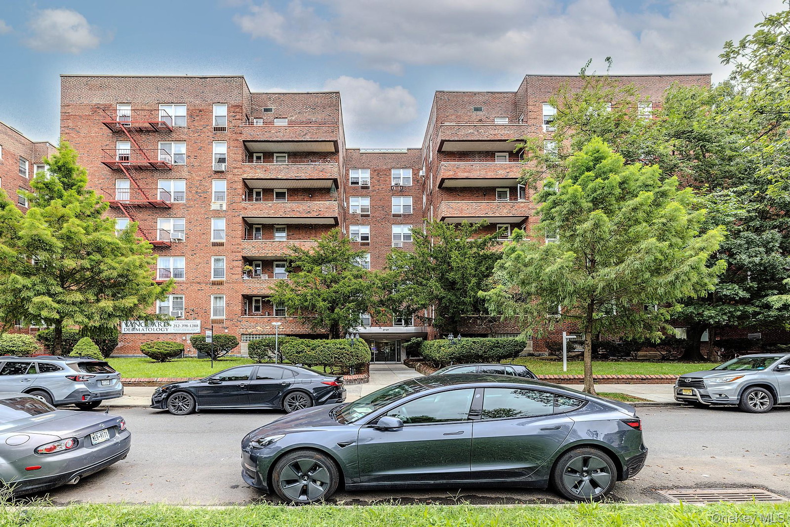 2727 Ocean Pkwy Unit D18