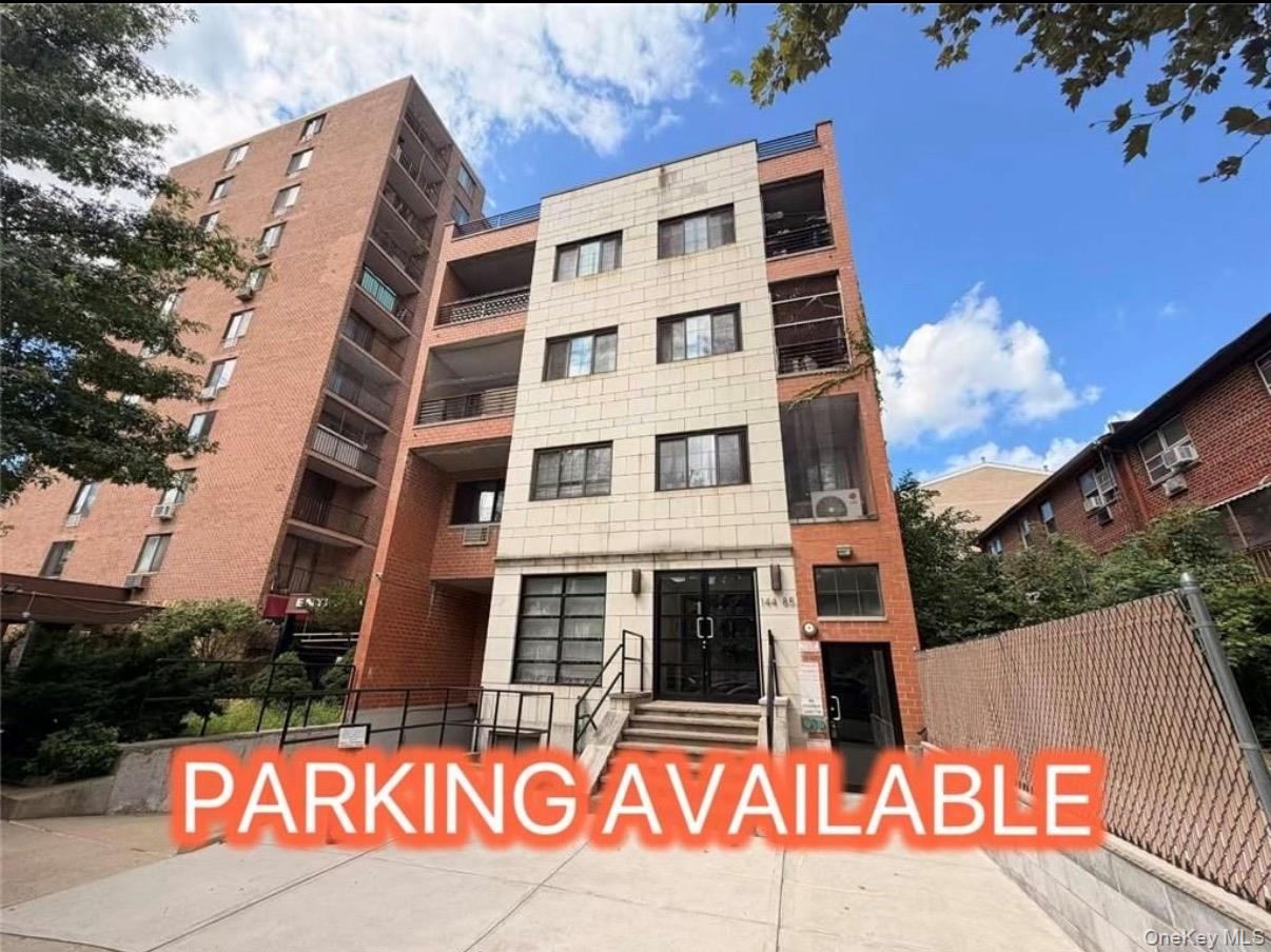 14485 Roosevelt Ave Unit 3E