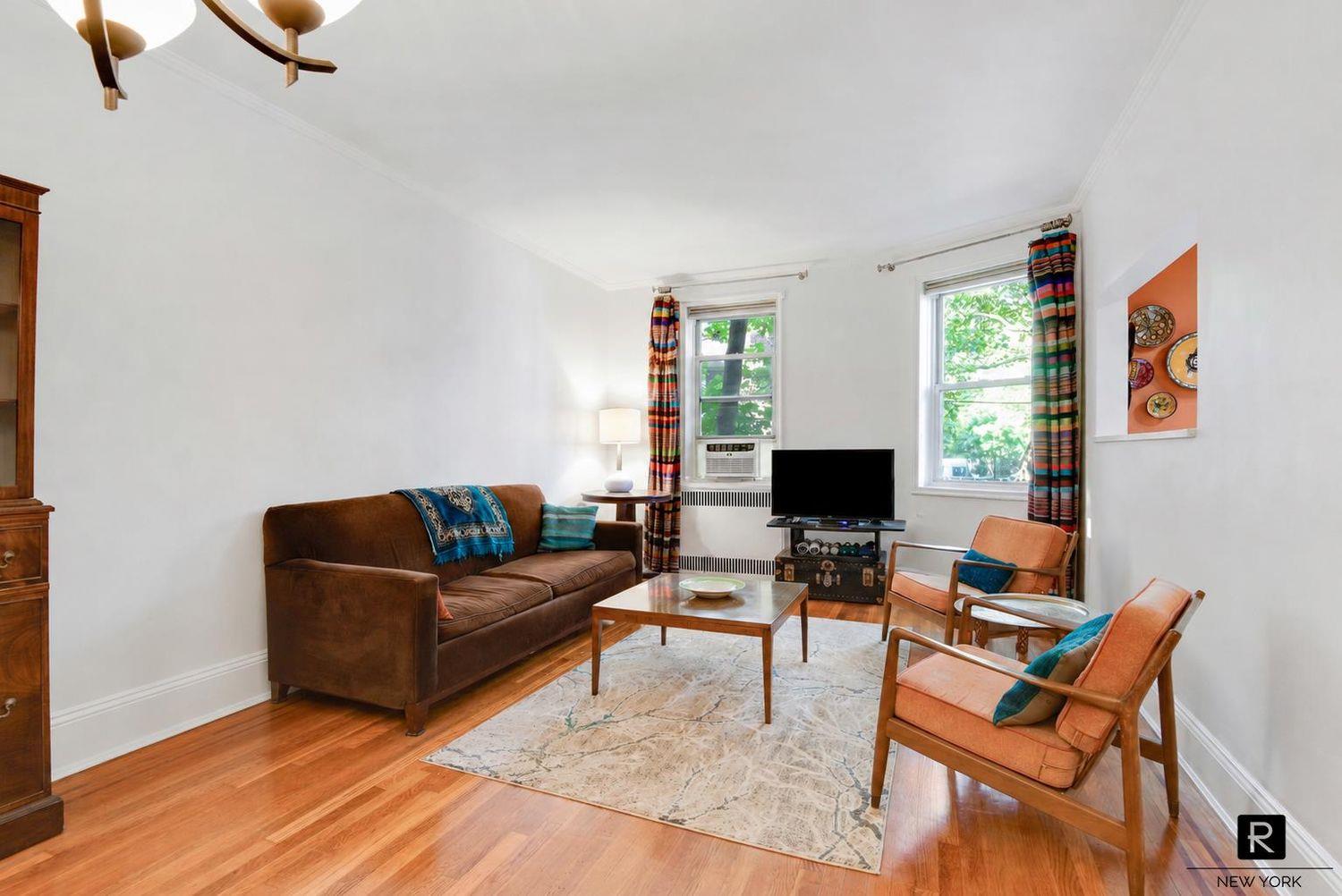 140 East 2nd Street Unit 2-O