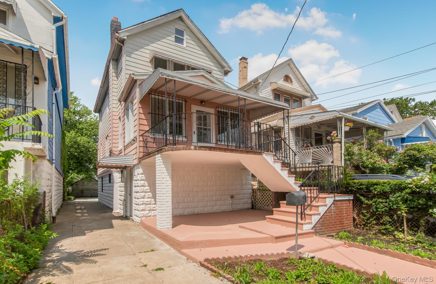 427 Taylor Ave