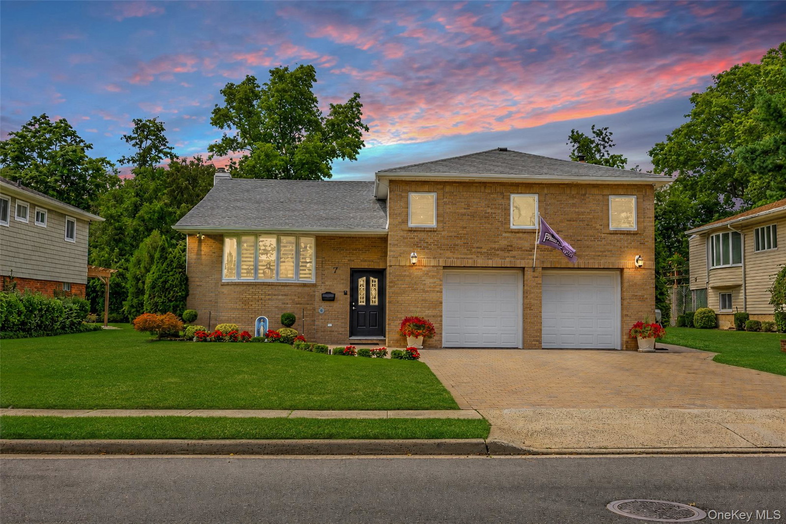 7 Monterey Dr