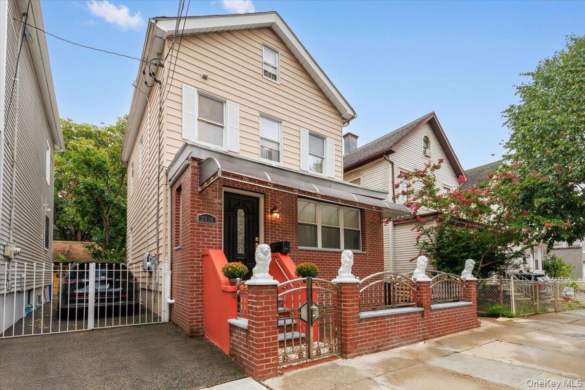 2516 Glebe Ave