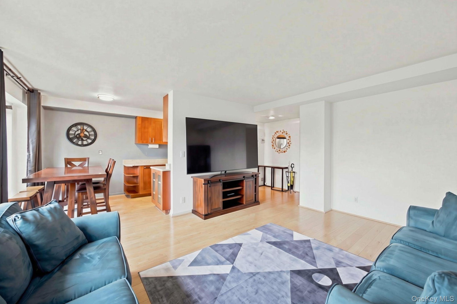 3365 14th St Unit 5A