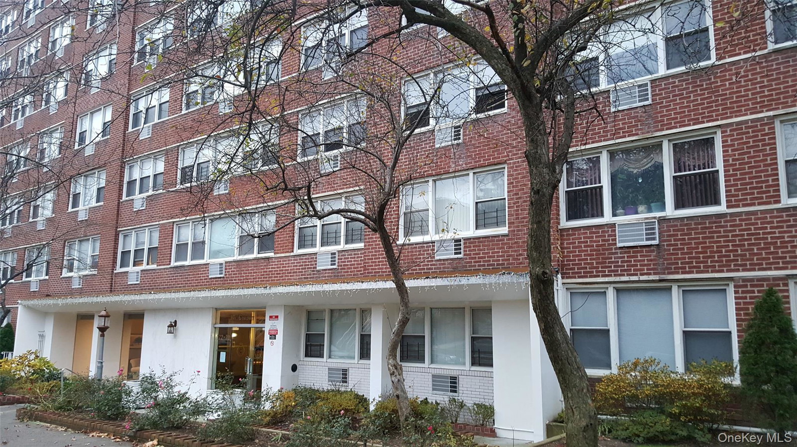 172-70 Highland Avenue Unit 3M